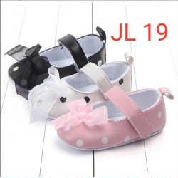 Sepatu Bayi Prewalker Velcro Polka JL 26 uk 0-6bl, 6-12bl, 12-18bl idr 45rb per psg 
