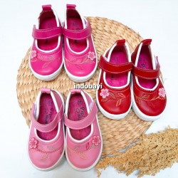 Sepatu Baby Pipi Mimi Bunga High uk 22-25 idr 45rb per psg