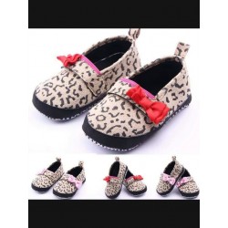 Sepatu Baby Pre Walker Leopard uk 0-6bl 6-12bl dan 12-18bl idr 50rb